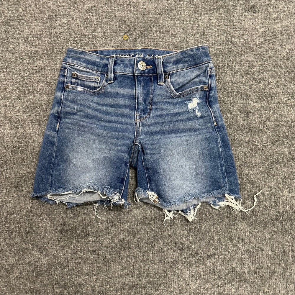 American Eagle Shorts Womens Size 00 Blue Dream Short Distressed Raw Hem Stretch